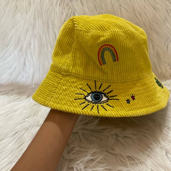 Urban Outfitters Yellow Poppy Embroidered Allover Corduroy Bucket Hat - Picture 3 of 9